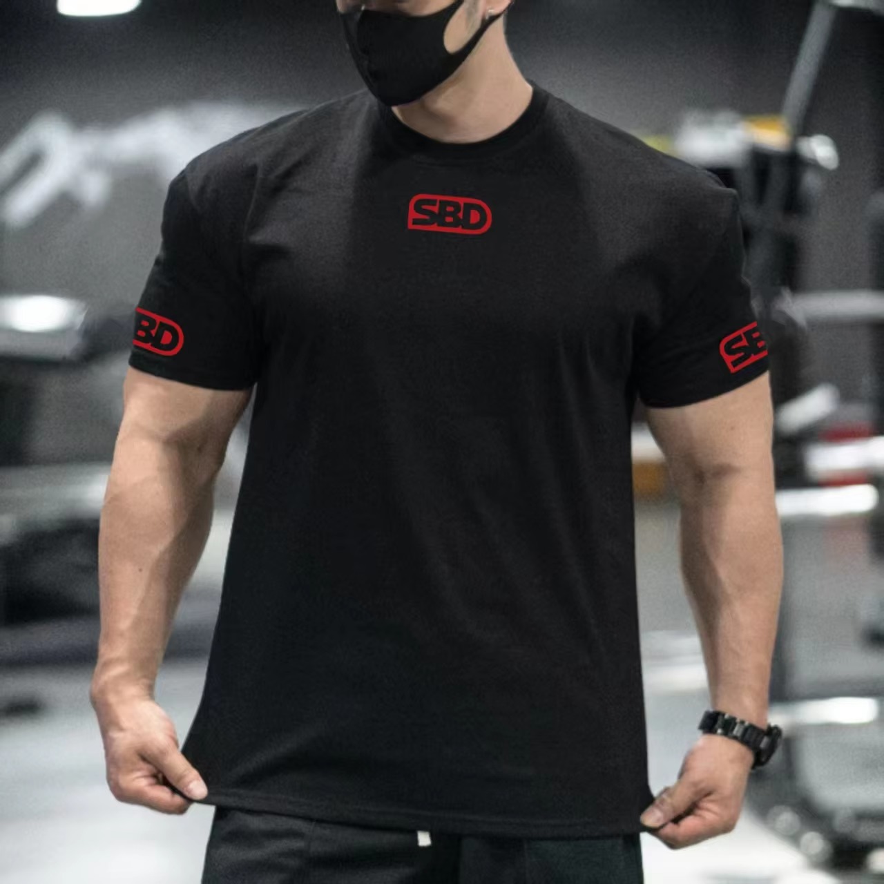 Streetwear Brand Red Logo - SBD Powerlifting-Trainings-T-Shirt, schwarz mit rotem Logo,